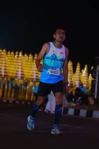 BIB: 42422, 3000
                            <button type="button" onclick="openModal(21113868)" class="btn btn-primary btn-sm float-right btn-popup" data-toggle="modal" data-target=".modal-high-quality">
                        <i class="fas fa-shopping-cart"></i> Add to Cart
                    </button>
                                            <button type="button" onclick="isThisMe(21113868, true)" class="btn btn-success btn-sm float-right btn-popup btn-isme hidden" data-toggle="tooltip" data-placement="bottom" title="นี่คือรูปของคุณใช่ไหม คลิกที่นี่เพื่อเอาเข้าอัลบั้ม">
                        <i class="fas fa-plus"></i> Add to album
                    </button>
                    <button type="button" onclick="isThisMe(21113868, false)" class="btn btn-warning btn-sm float-right btn-popup btn-isnotme hidden">
                        <i class="fas fa-ban"></i> Remove from album
                    </button>